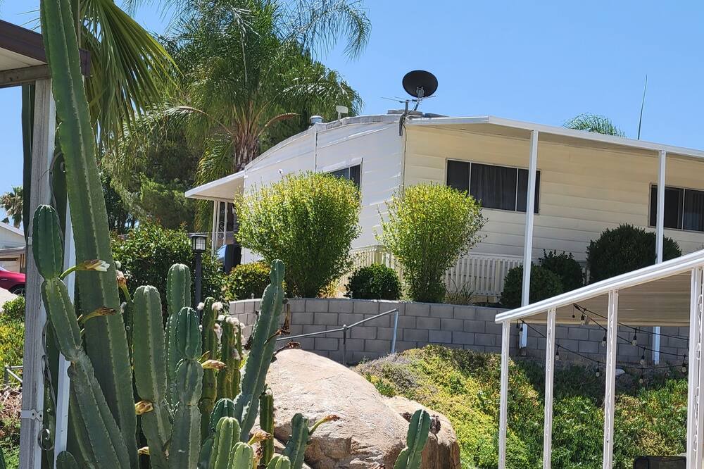Photo of Outdoor in Hemet