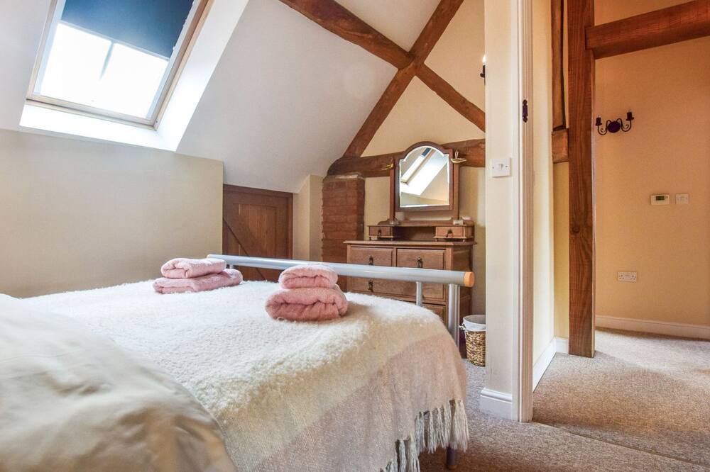 Photo of Bedroom in Bidford-on-Avon