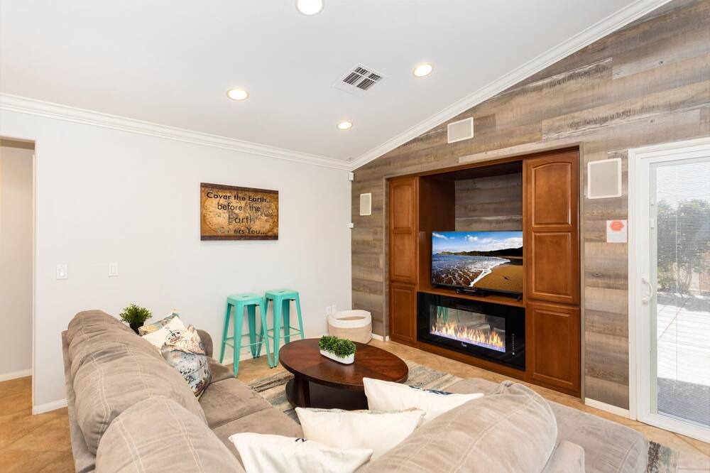 Photo of Bedroom in Menifee