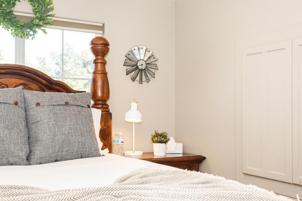 Photo of Bedroom in Menifee