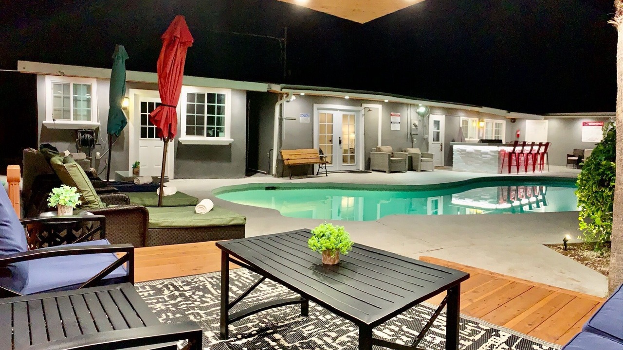 Photo of Outdoor in West Hills