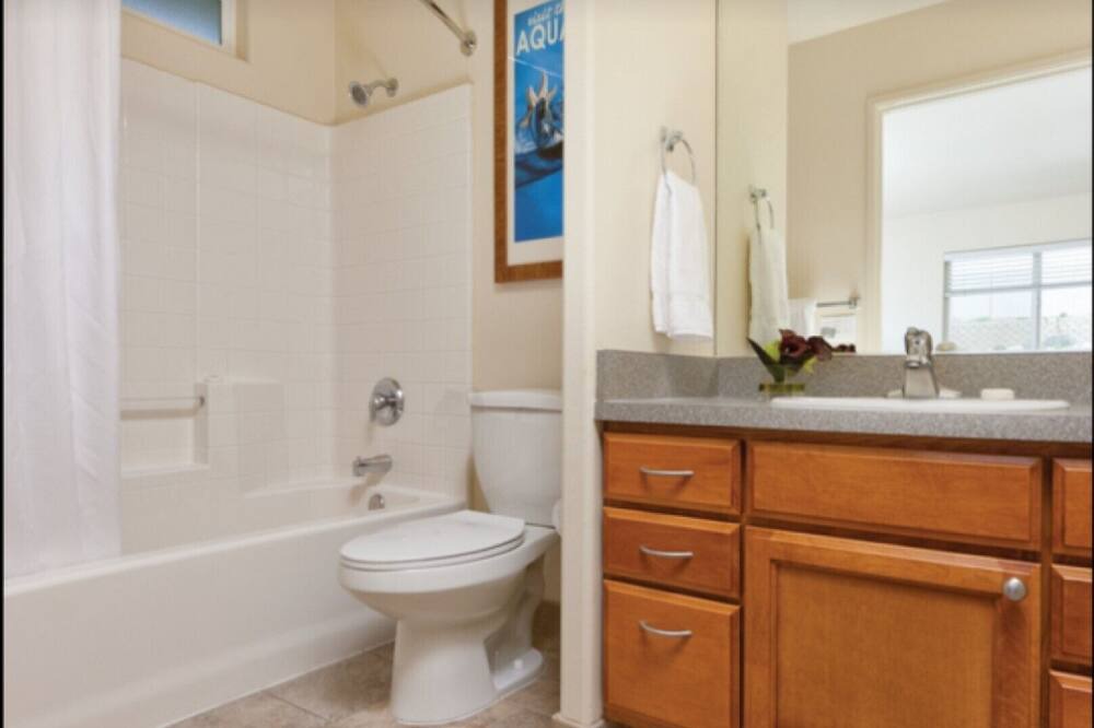 Photo of Bathroom in Marina