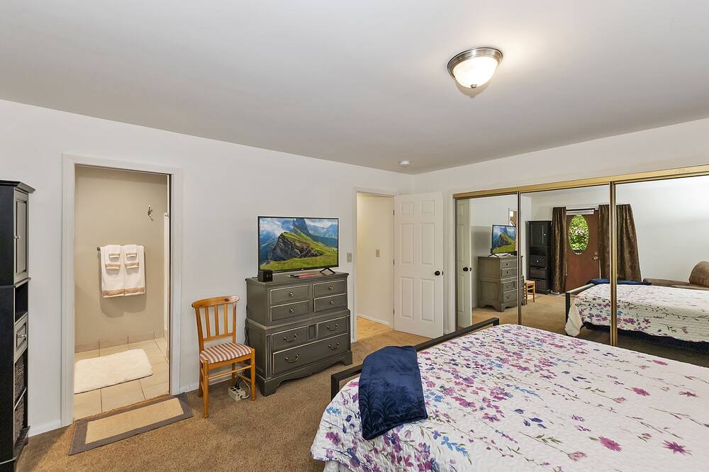 Photo of Bedroom in Whispering Forest