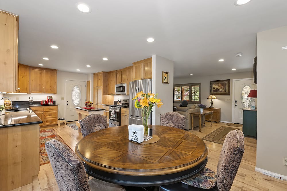 Photo of Kitchen in Whispering Forest