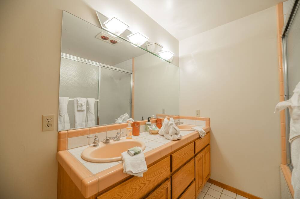 Photo of Bathroom in Patton