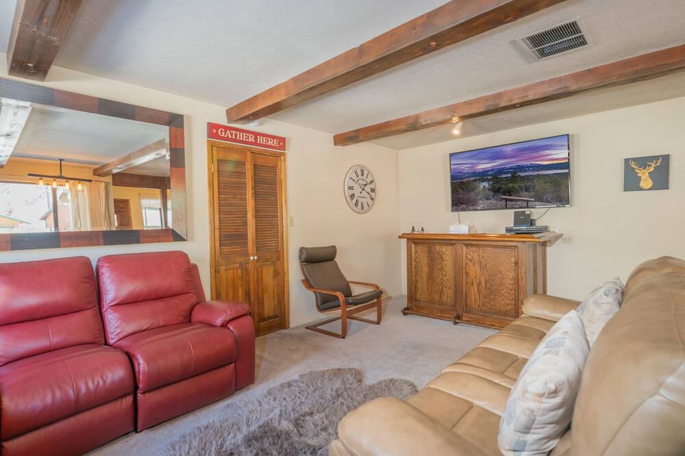 Photo of Livingroom in Patton