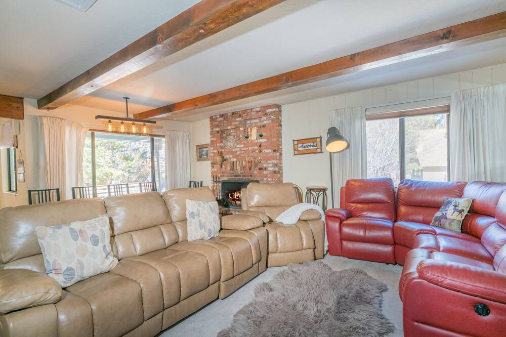 Photo of Livingroom in Patton