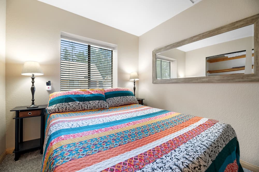 Photo of Bedroom in Sugarloaf