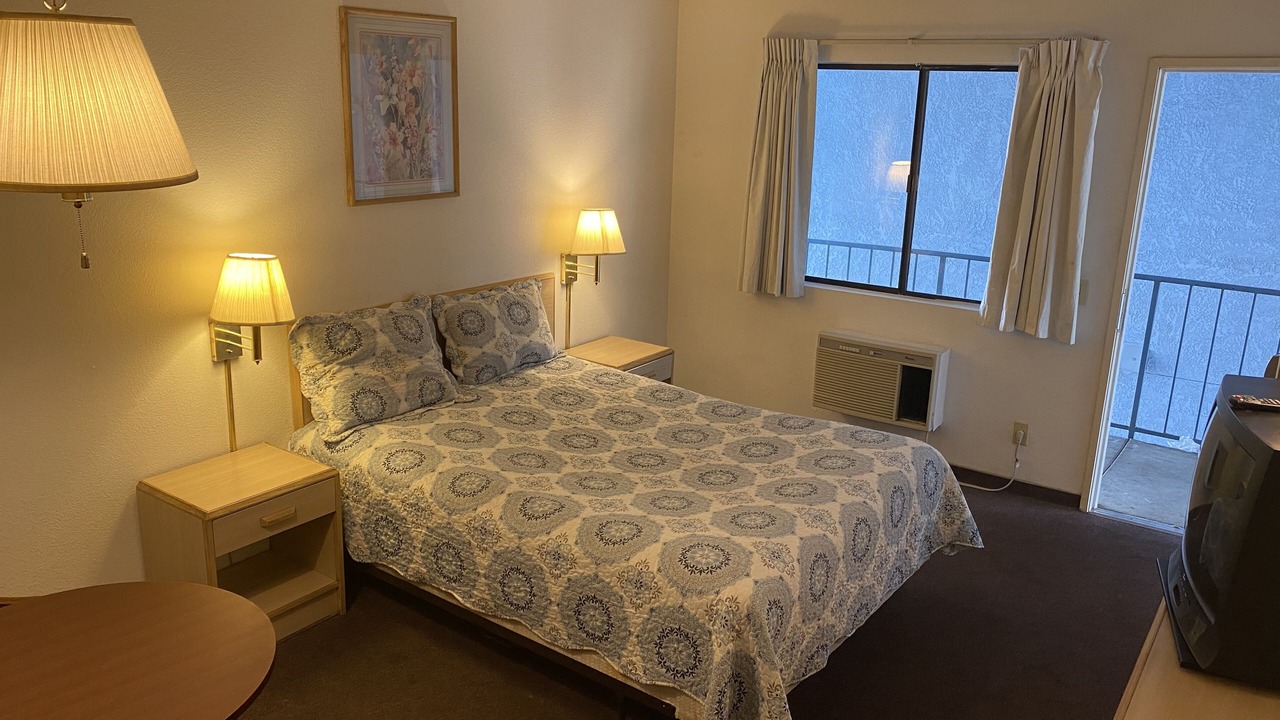 Photo of Bedroom in Glen Avon