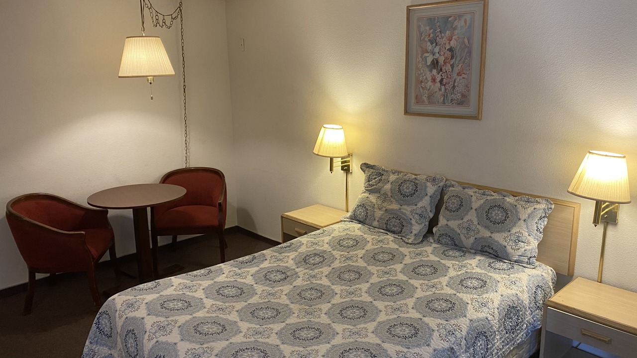 Photo of Bedroom in Glen Avon