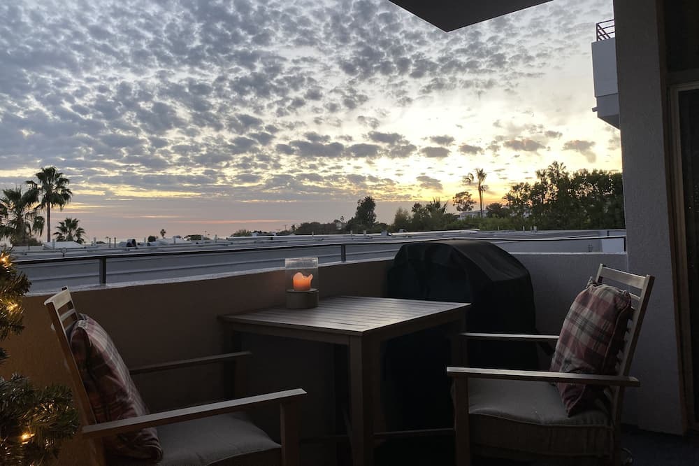 Photo of Patio Balcony in Pacific Palisades