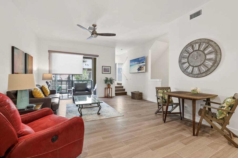 Photo of Bedroom in Del Obispo