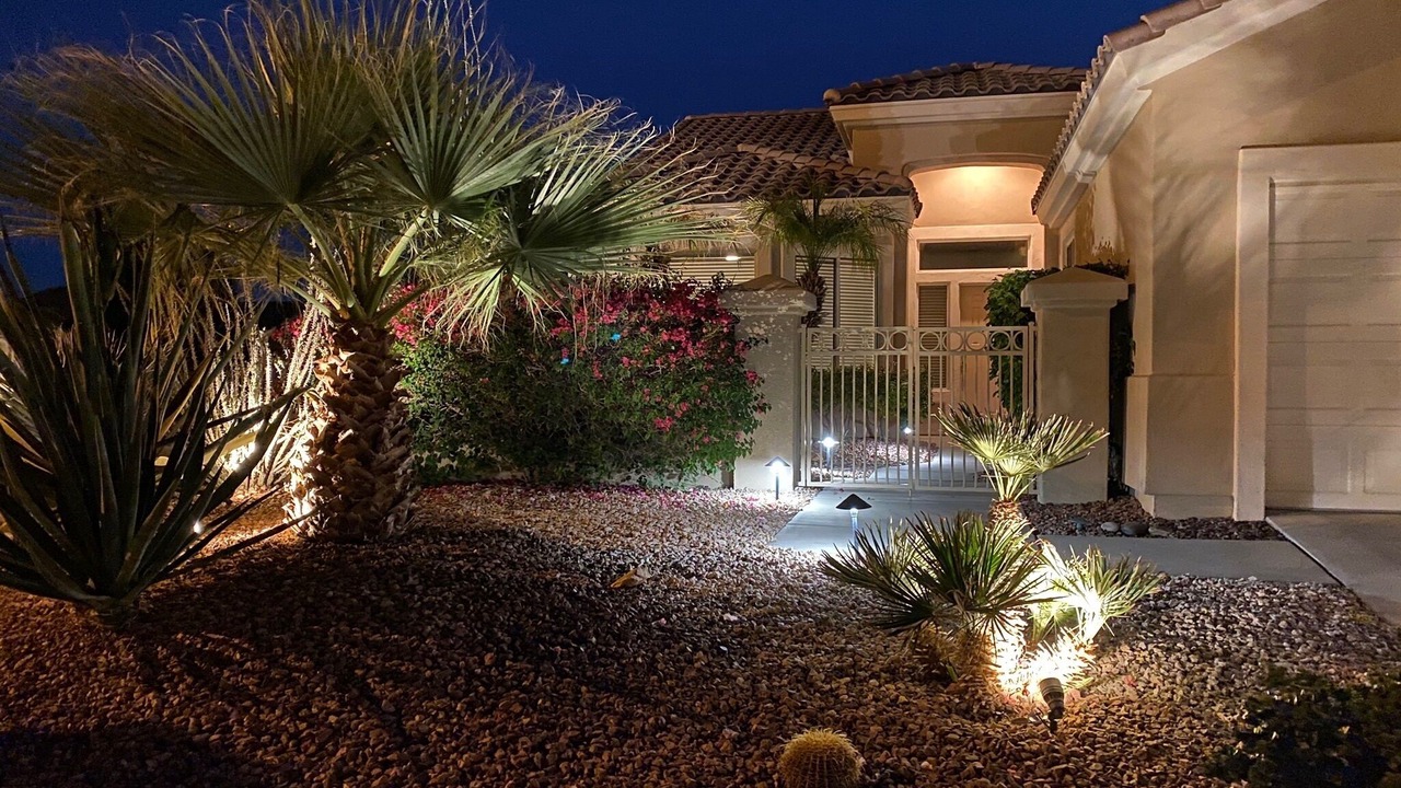 Photo of Outdoor in Desert Palms