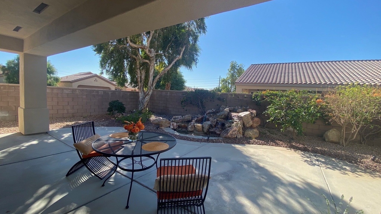 Photo of Outdoor in Desert Palms