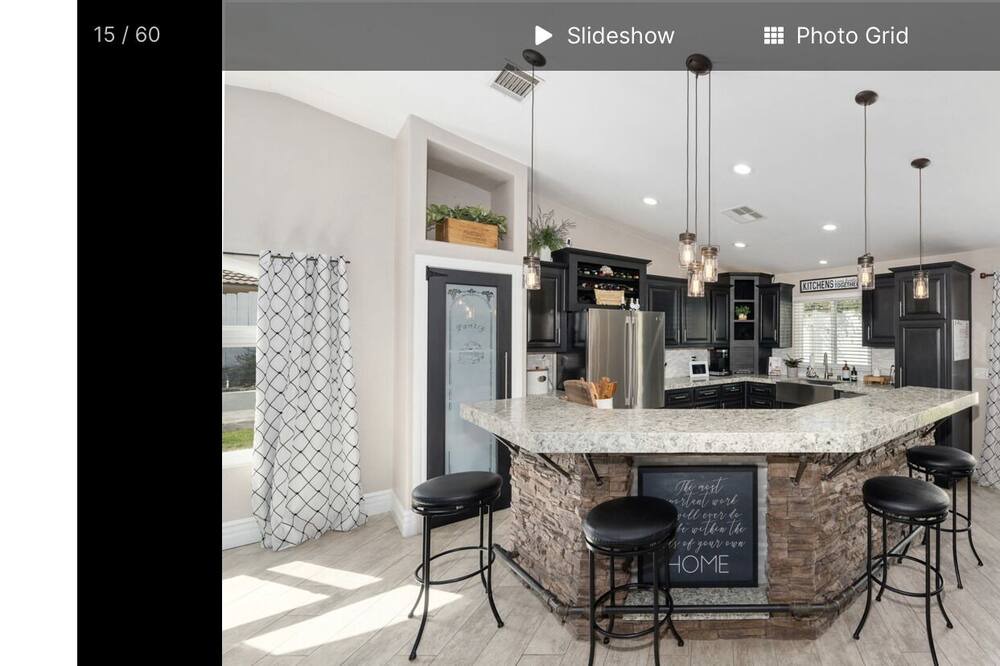 Photo of Kitchen in Canyon Lake
