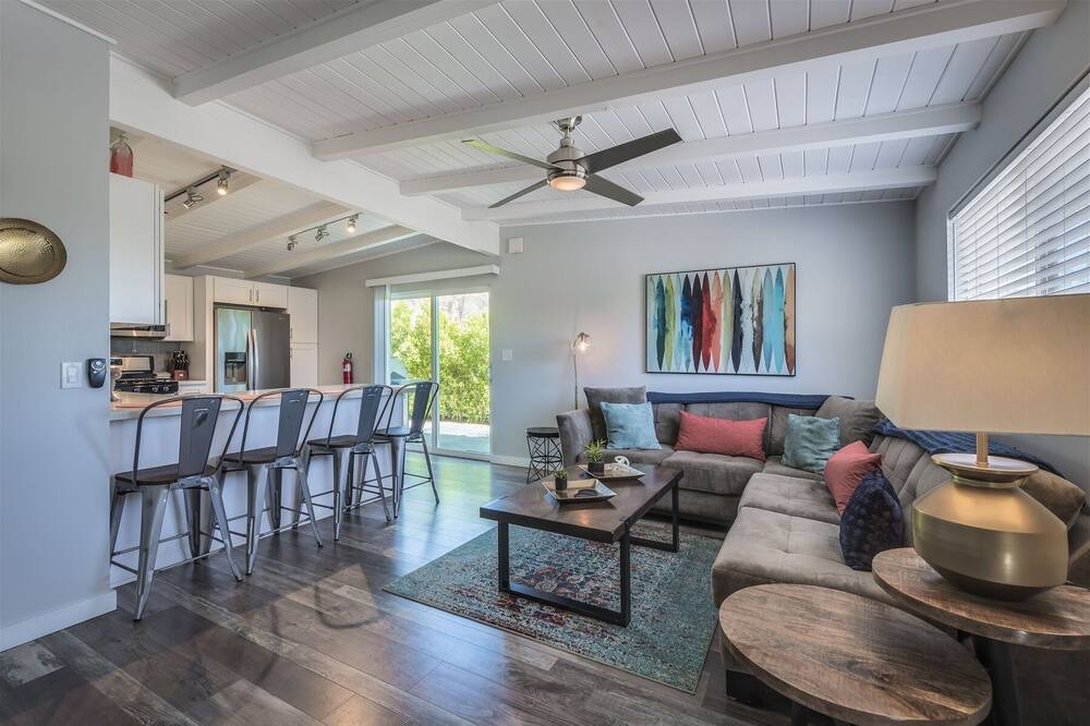 Photo of Kitchen in Cathedral City Cove