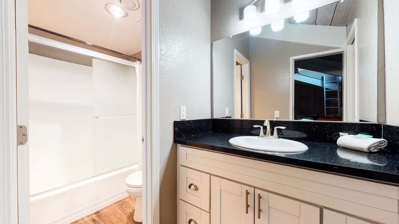 Photo of Bathroom in Mammoth Lakes