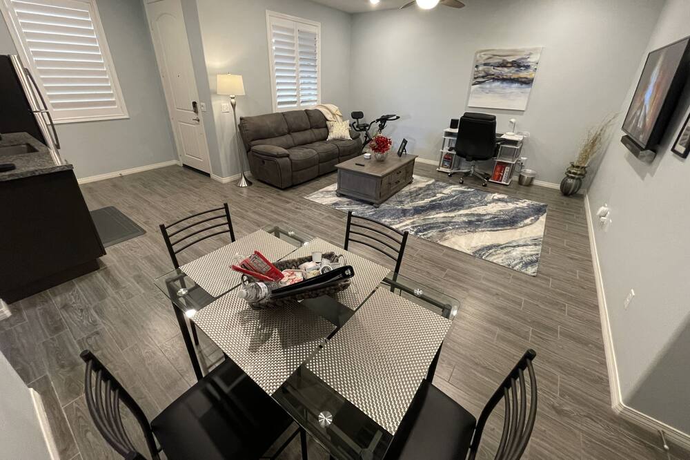 Photo of Livingroom in Fontana