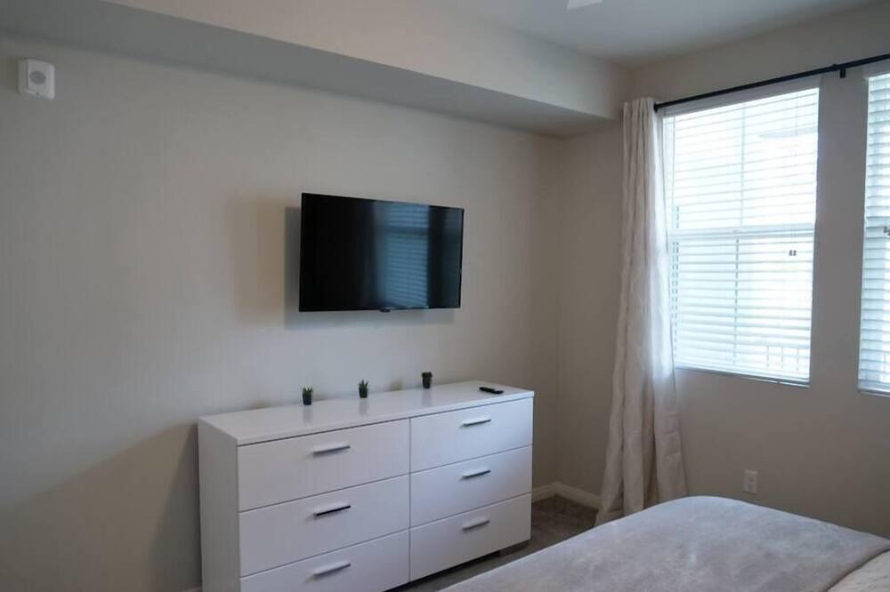 Photo of Bedroom in Arlington South