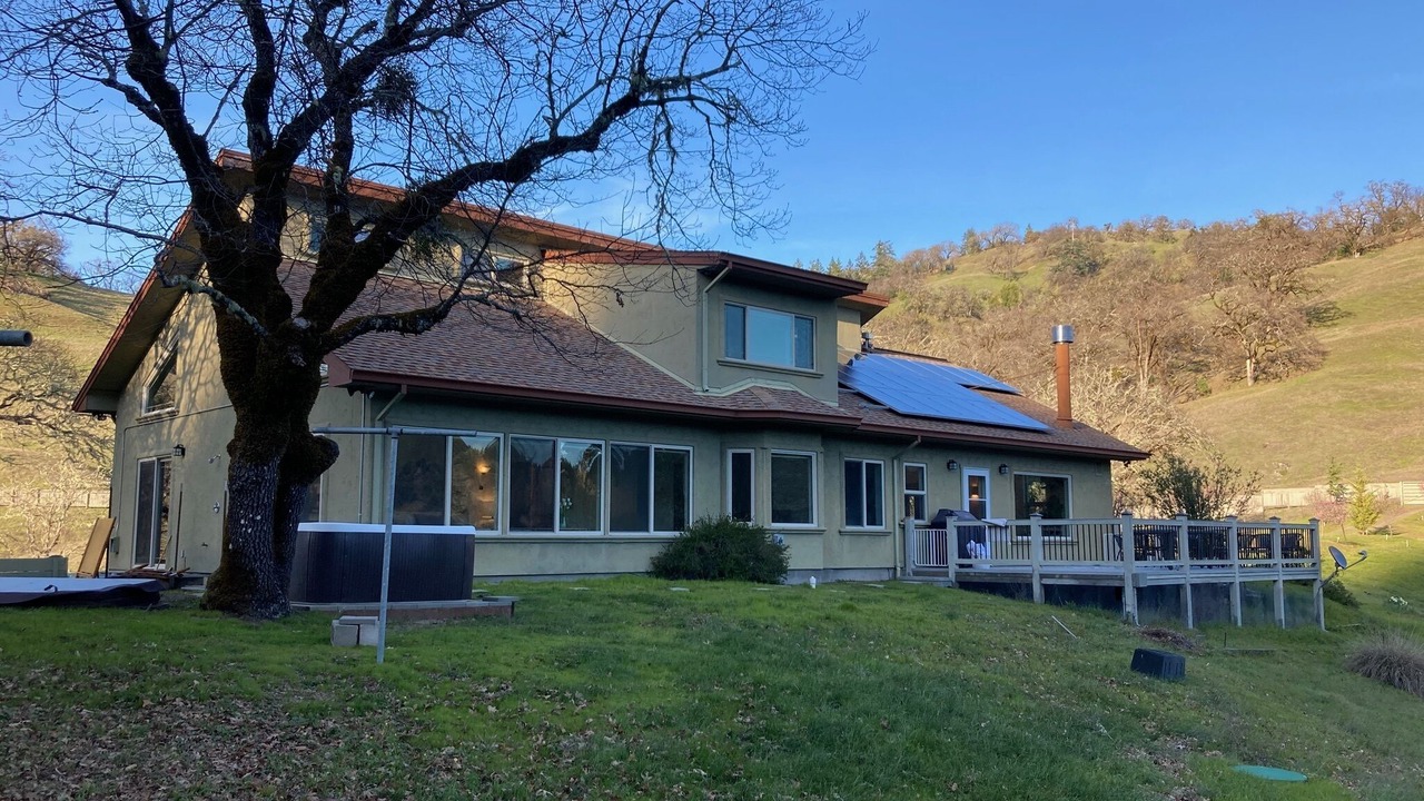 Photo of Outdoor in Willits