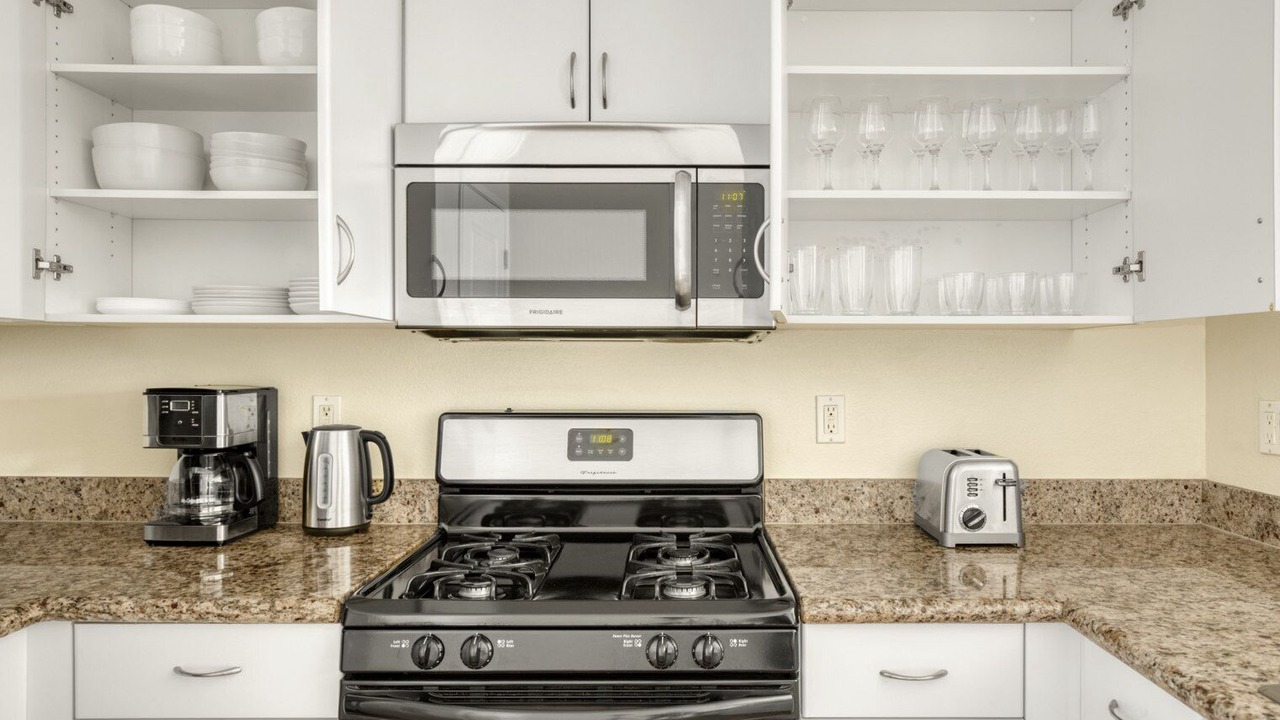 Photo of Kitchen in Del Aire