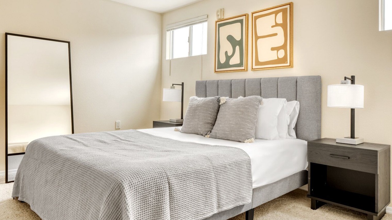 Photo of Bedroom in Del Aire