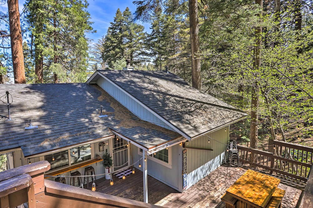 Photo of Outdoor in Arrowhead Villas