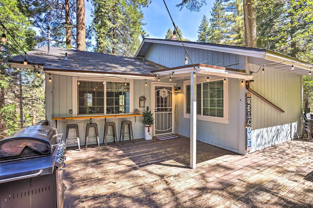 Photo of Outdoor in Arrowhead Villas