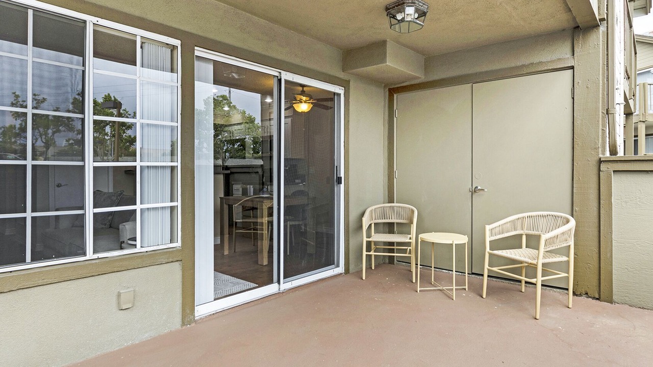 Photo of Outdoor in Los Serranos