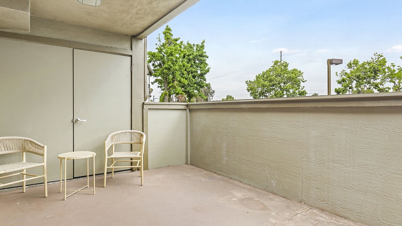 Photo of Outdoor in Los Serranos