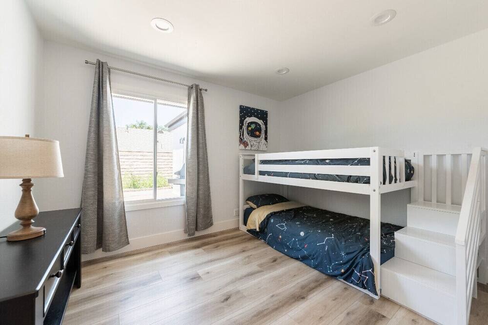 Photo of Bedroom in Laguna Hills
