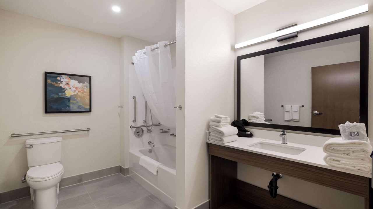Photo of Bedroom in Corona