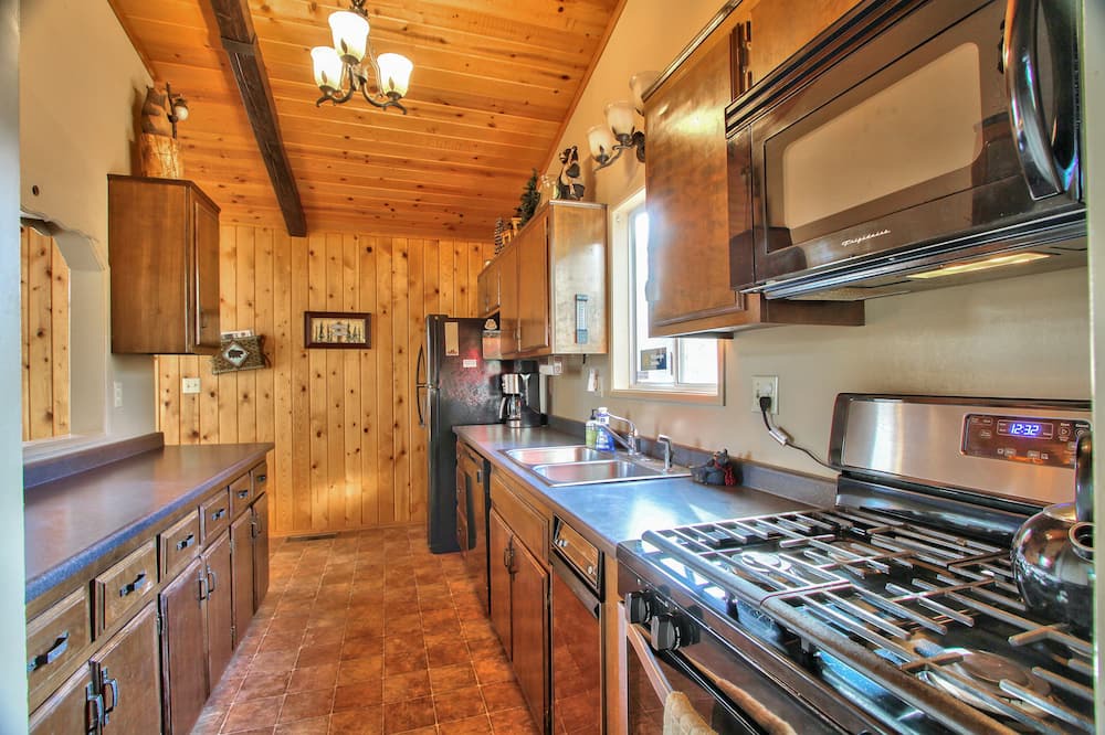 Photo of Kitchen in Whispering Forest