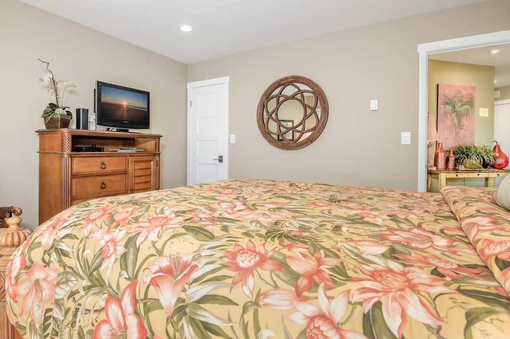 Photo of Bedroom in Pajaro Dunes