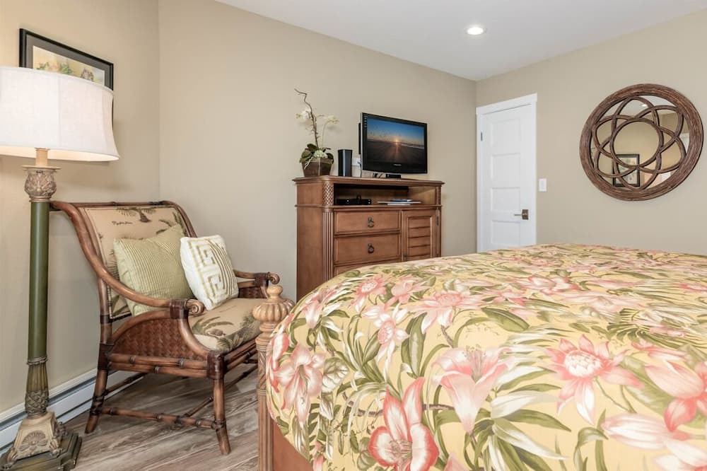 Photo of Bedroom in Pajaro Dunes