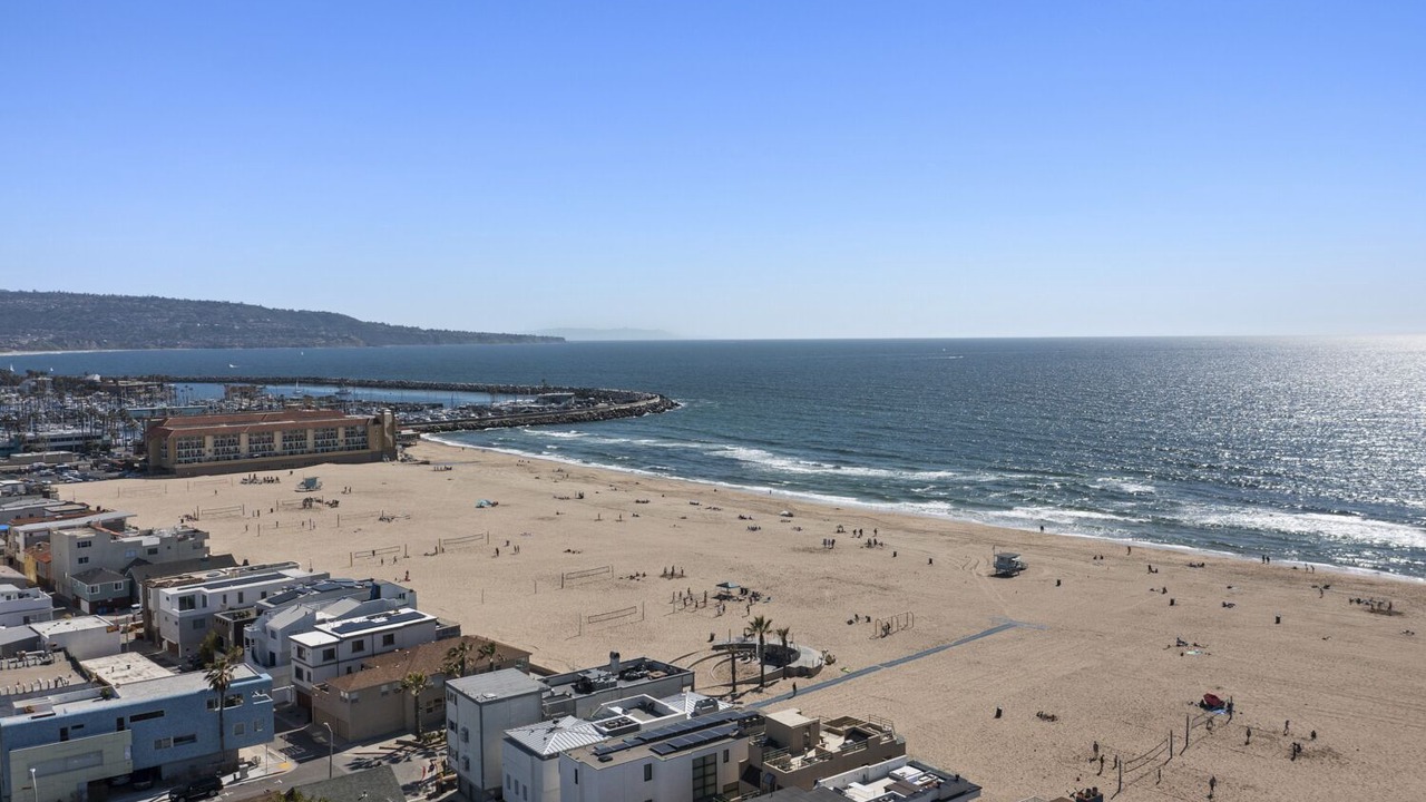 Photo of Others in Hermosa Beach