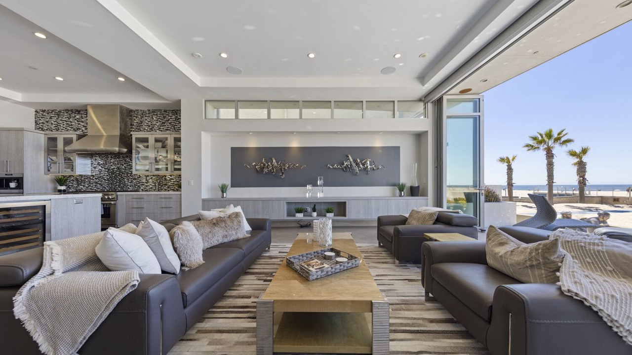 Photo of Livingroom in Hermosa Beach