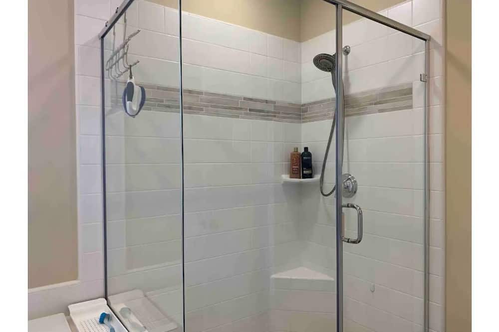 Photo of Bathroom in Tustin