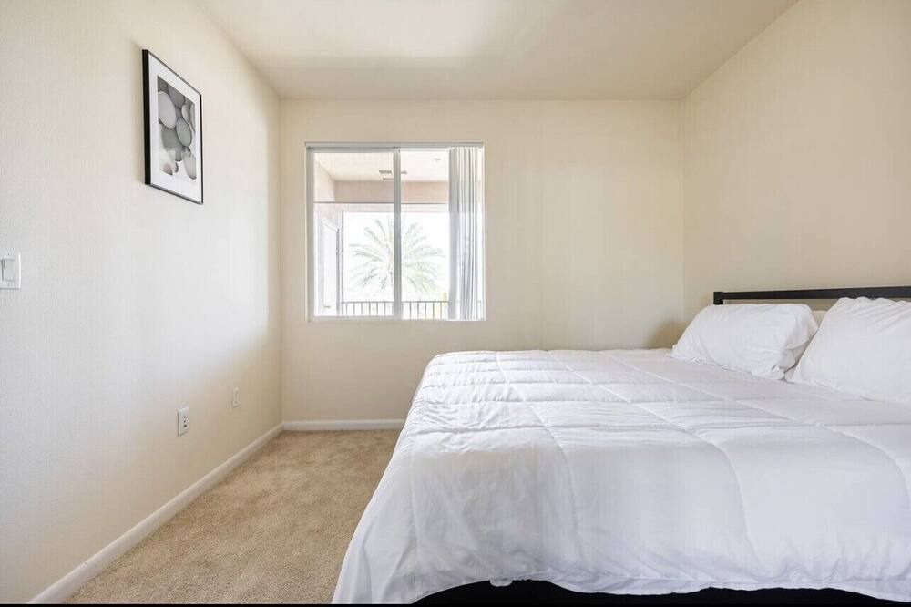 Photo of Bedroom in Hermosa Village