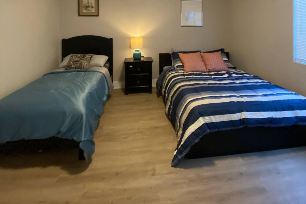Photo of Bedroom in Fountain Valley