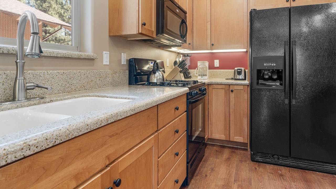 Photo of Kitchen in Summit Estates
