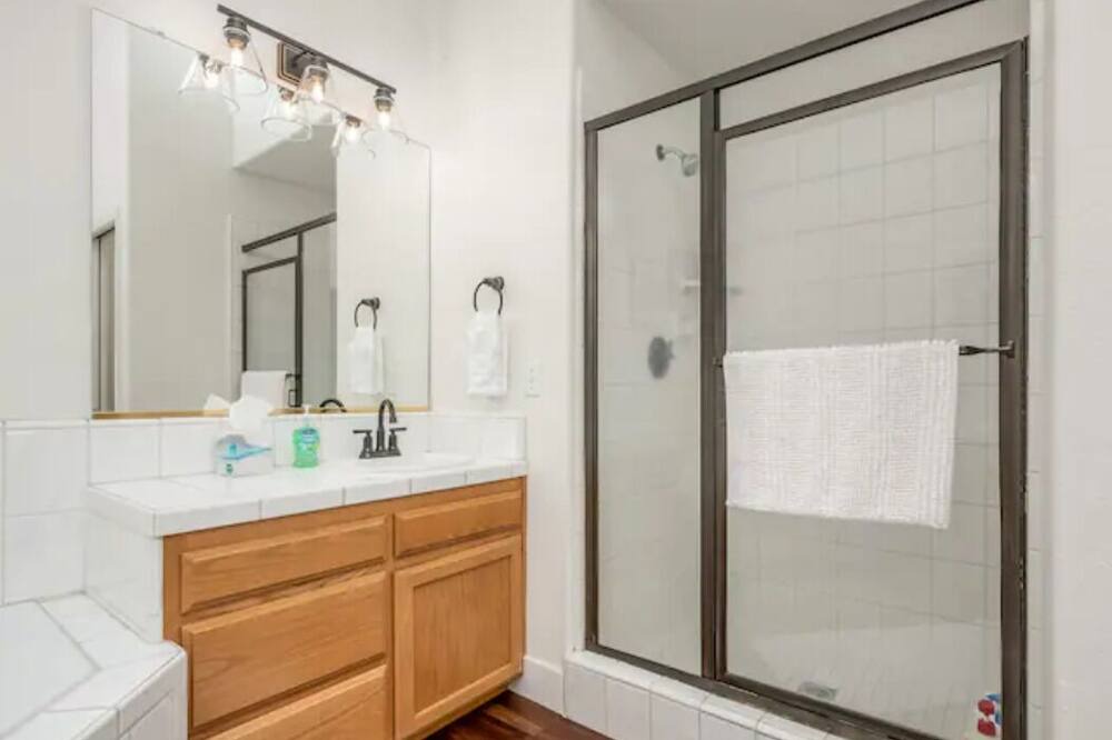Photo of Bathroom in Fresno