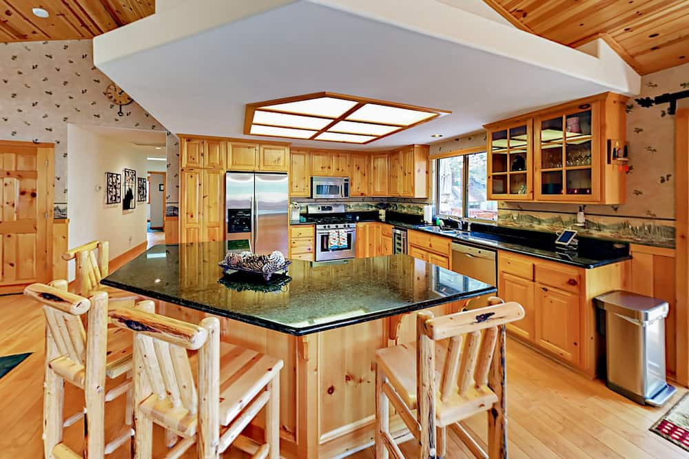 Photo of Others in Eagle Mountain Estates