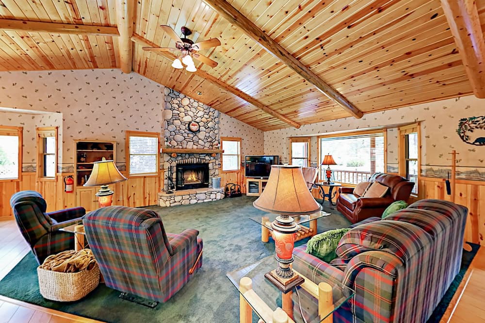 Photo of Others in Eagle Mountain Estates