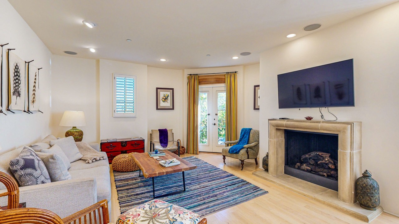 Photo of Livingroom in The Funk Zone