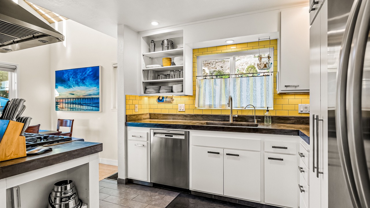 Photo of Kitchen in La Conchita