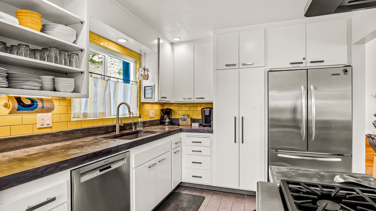 Photo of Kitchen in La Conchita