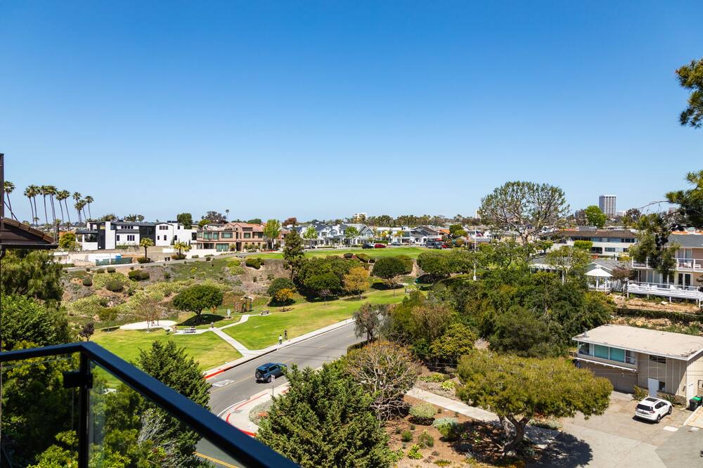 Photo of Others in Corona del Mar