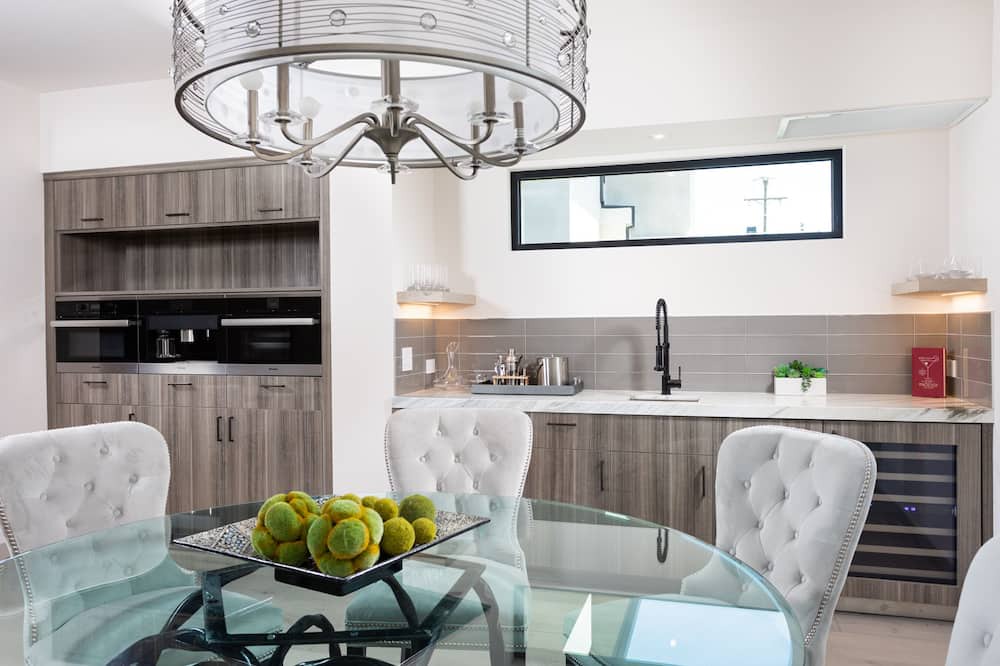 Photo of Kitchen in Corona del Mar