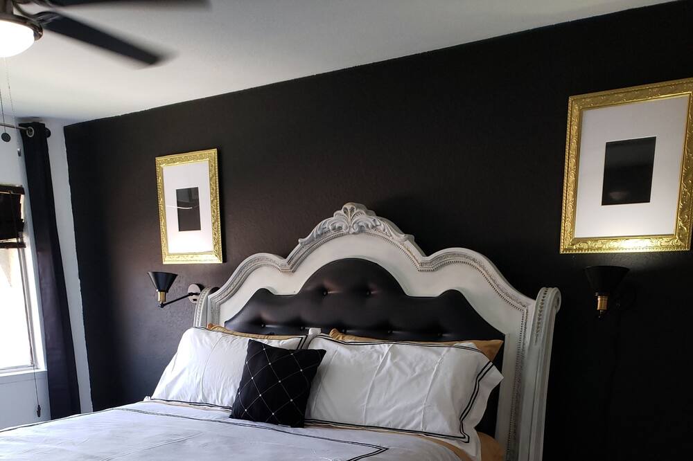 Photo of Bedroom in Chino